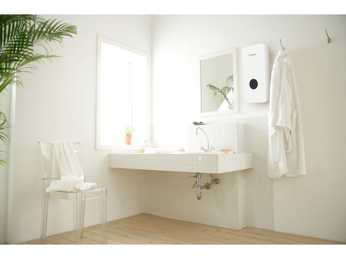 Reece Bosch Tronic 4000 Electric Instantaneous Water Heater TR4001L18ESOB Preset 50deg C 18kW