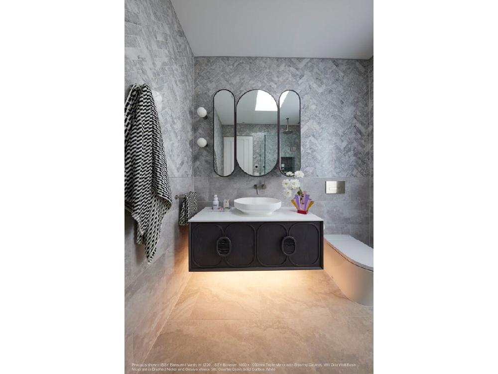 Reece ISSY Blossom I 1000 X 450mm Vanity Unit With Two Soft Close Doors And Internal Shelf With Handle