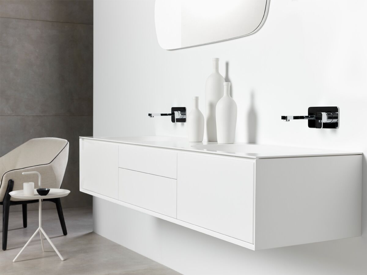 Reece ISSY Glide 420mm X 1155mm Large Horizontal Mirror Left