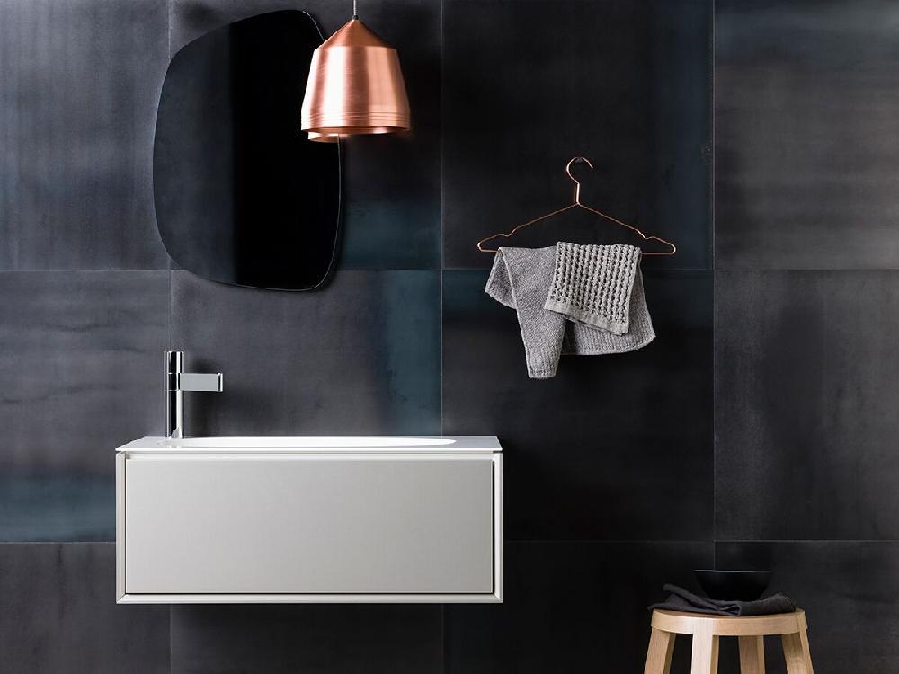 Reece ISSY Glide 650mm X 450mm Small Vertical Mirror Right