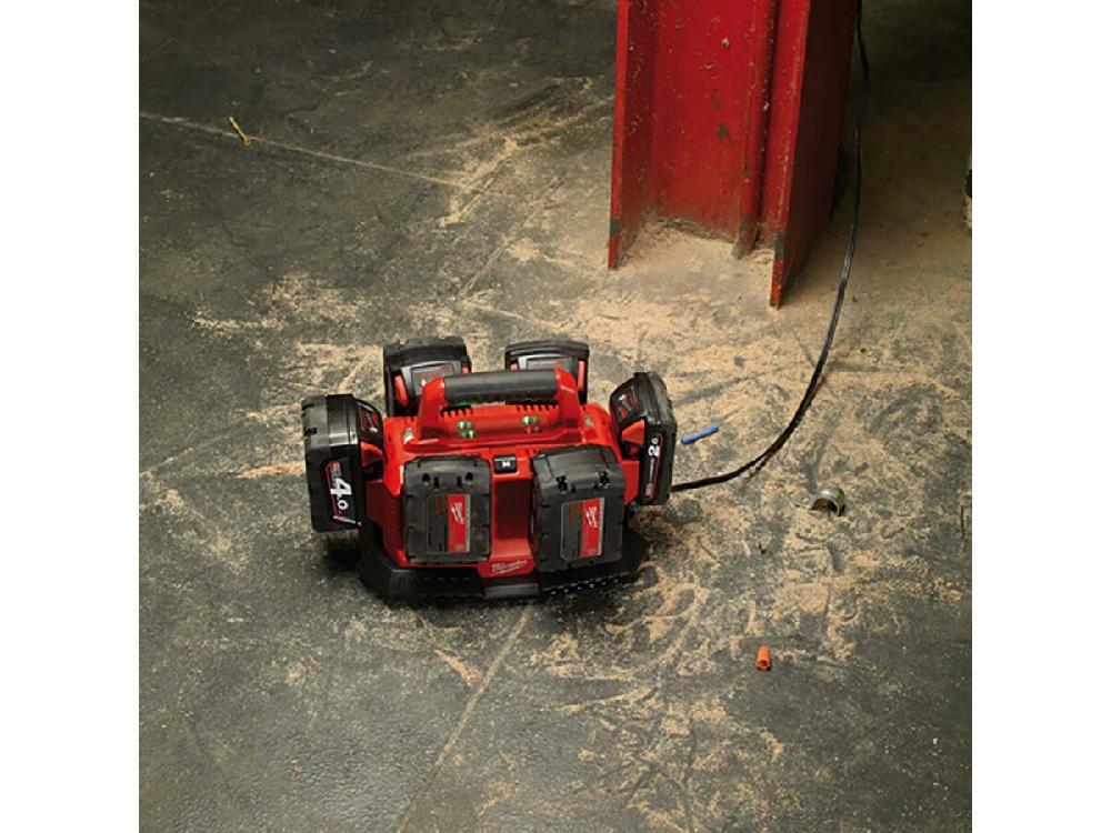 Reece Milwaukee M18 Fuel 6-Bay Charging Station 18V