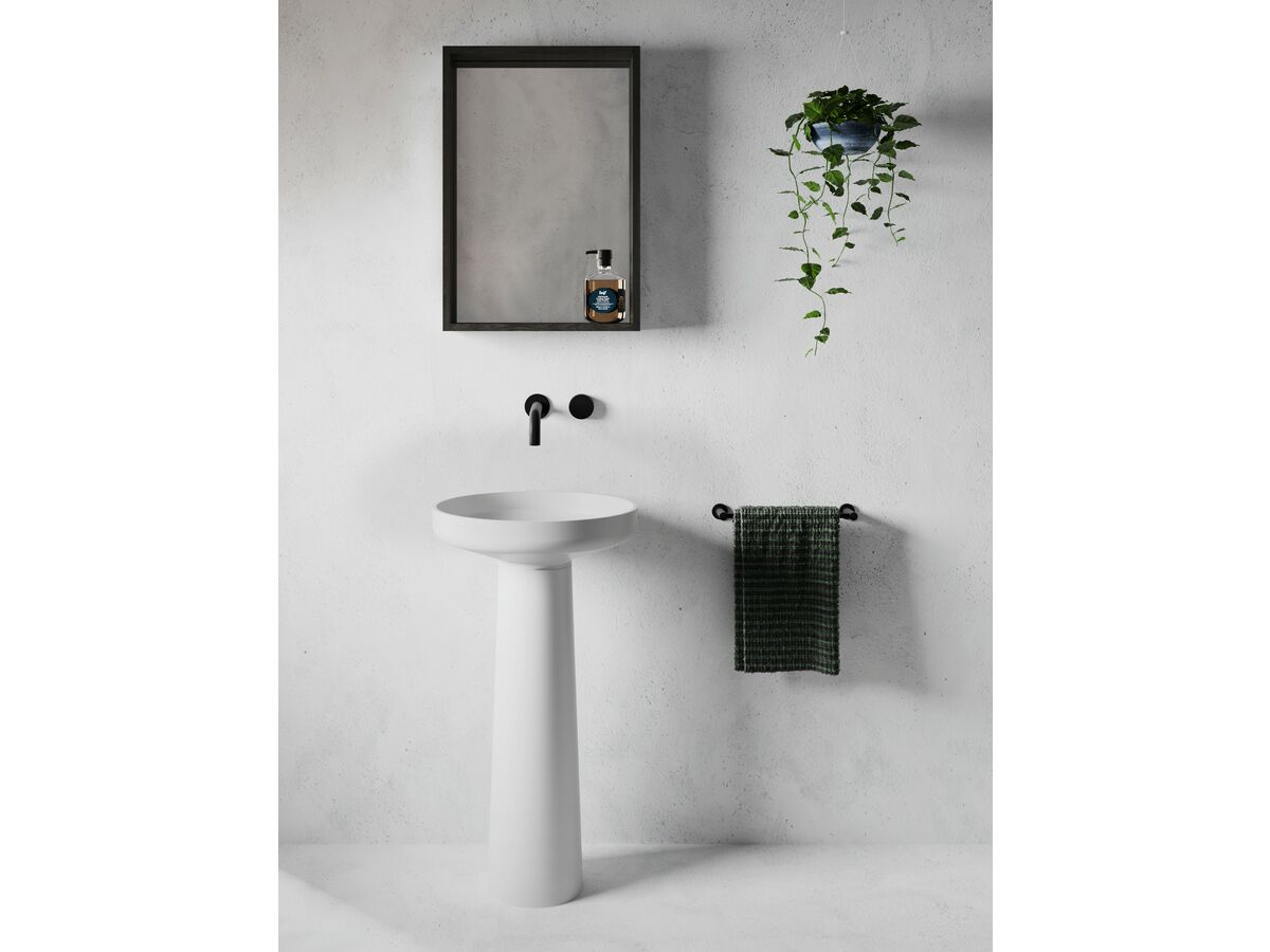 Reece Omvivo Venice 450 Basin And Pedestal Solid Surface White
