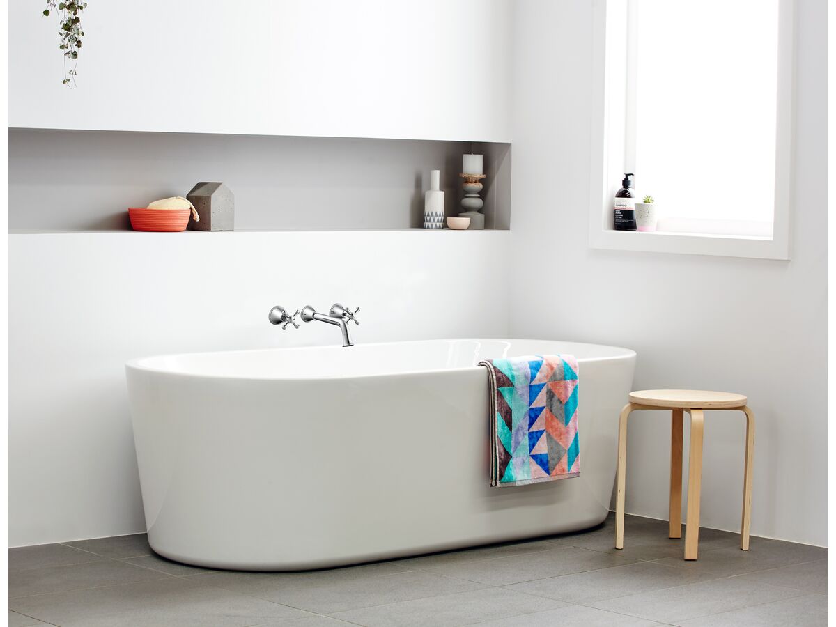 Reece Posh Canterbury Wall Bath Set 220mm Cross Handles Chrome