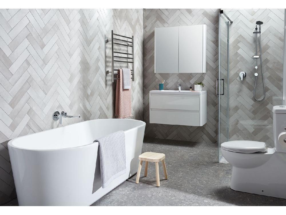 Reece Posh Solus MK3 Rail Shower 1 Function Chrome (4 Star)