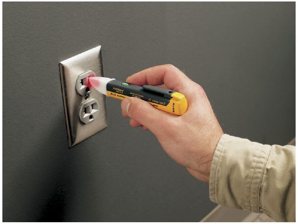 Reece Fluke Voltage Detector 90-1000V Fluke1Ac-Ii