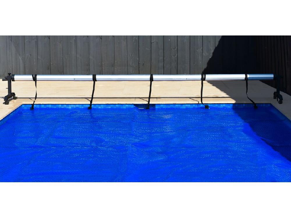 Reece Henden 550 Blue Solar Pool Cover 8mtr X 4mtr