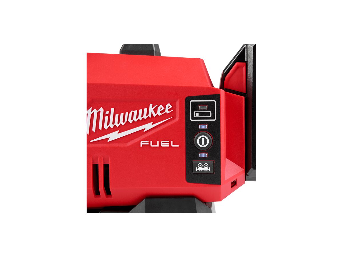 Reece M18 FUEL 5CFM HVAC Vac Pump (Tool Only)