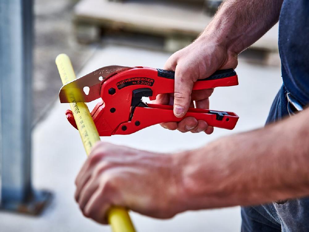 Reece Rothenberger Rocut Plastic Pipe Shears 42mm